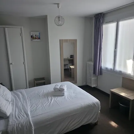 Hotel The Originals City, Le Savoy,
