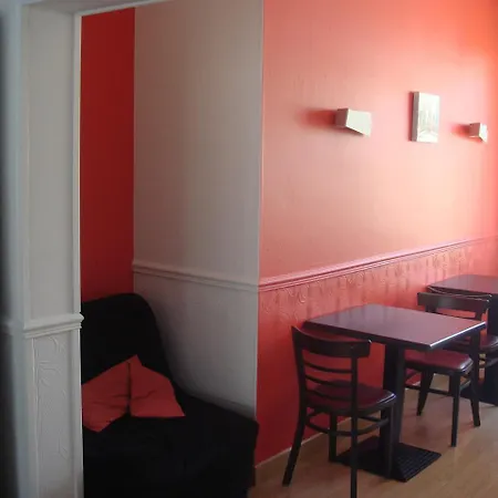 Hotel The Originals City, Le Savoy,