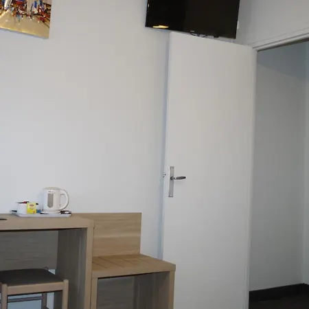 Hotel The Originals City, Le Savoy, 3*