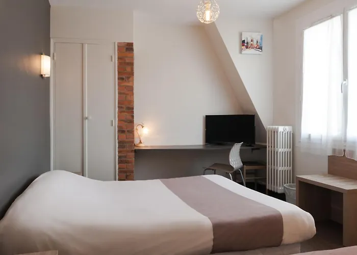 Otel The Originals City, Le Savoy, 3*