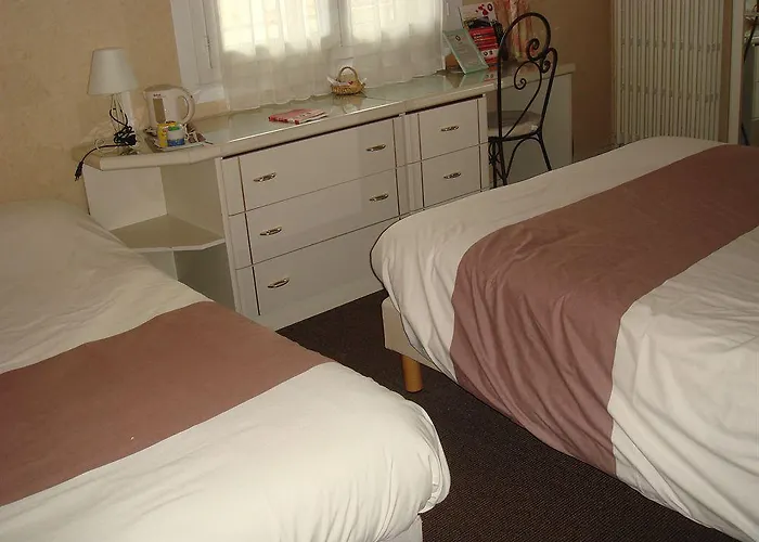 Otel The Originals City, Le Savoy,