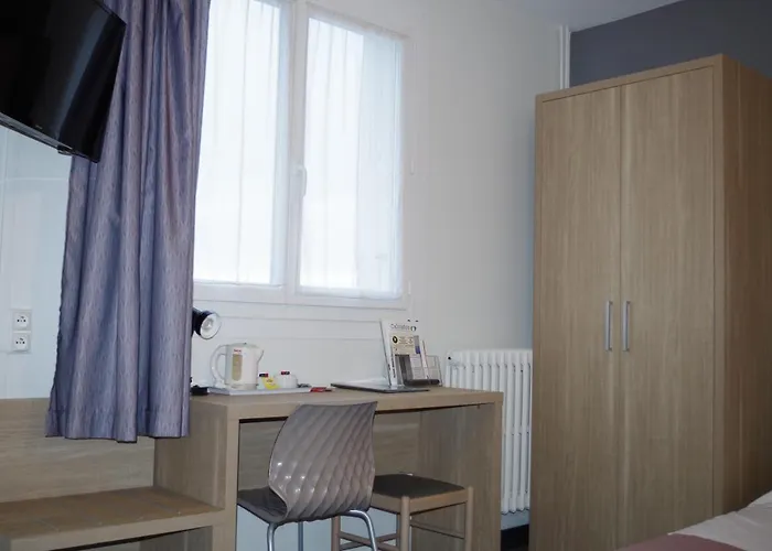 מלון The Originals City, Le Savoy, קאין